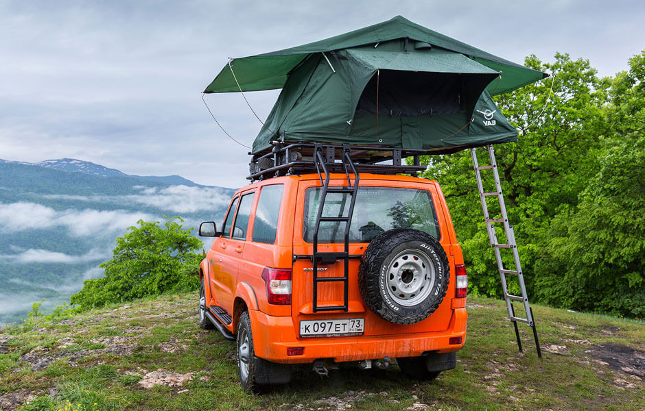Тест-драйв УАЗ «Патриот»: лебедка, лестница и… палатка на крыше